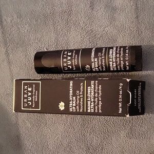 Urban Juve lip balm